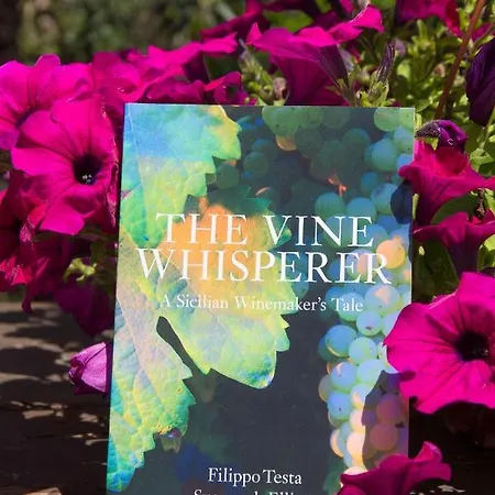 Lantgård Tarantola *