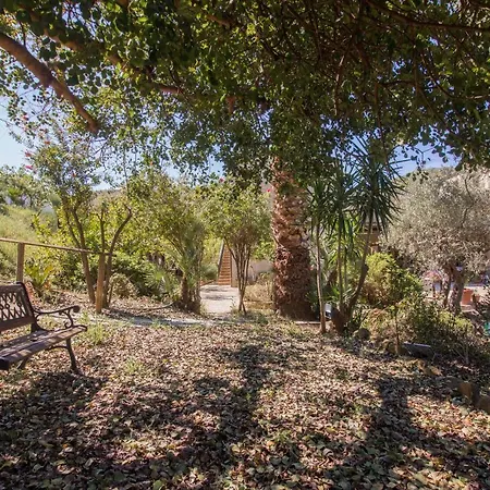 Tarantola Lantgård Alcamo