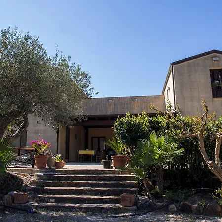 Lantgård Tarantola Alcamo